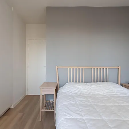 In Near The 오스텐드