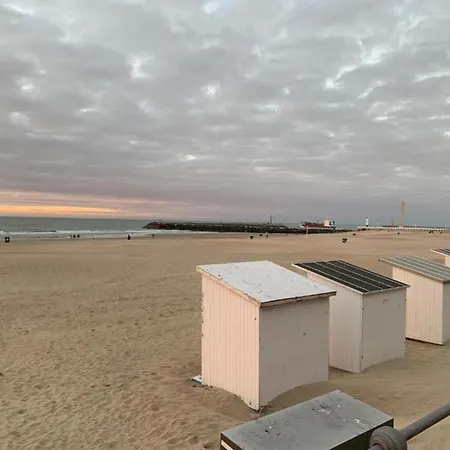 In Near The 아파트 *