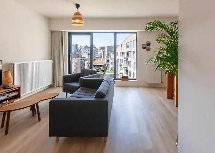 شقة In Near The *